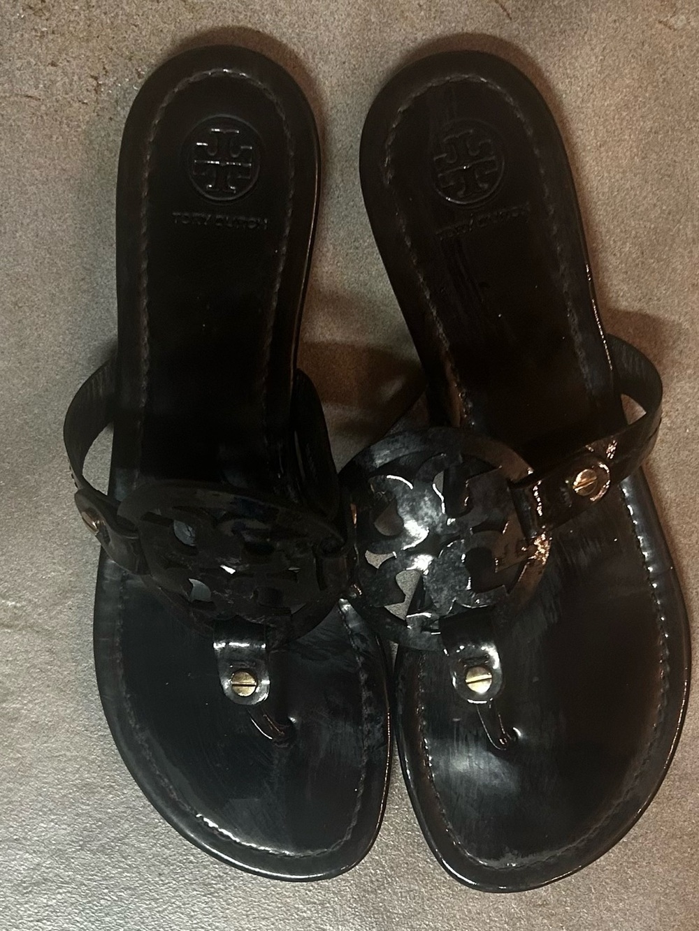 Tory Burch Black Patent Logo Thong Sandals with Cutout Medallion
